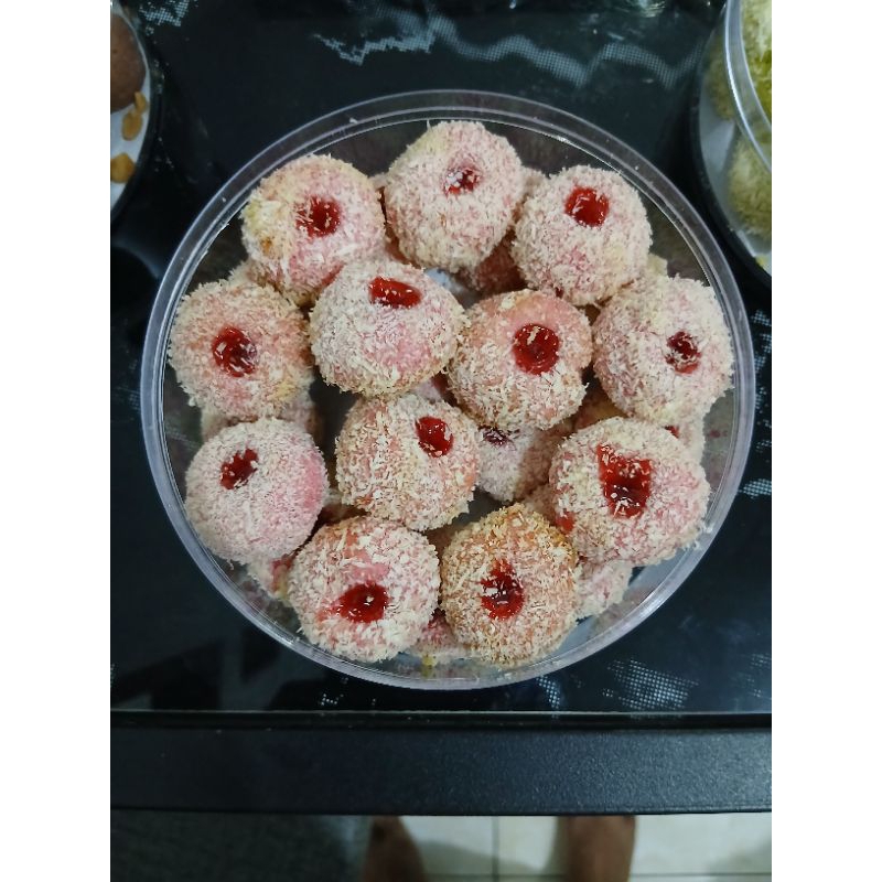

kue melon kelapa dan kue strawberry kelapa | kue lebaran 2025 | kue lebaran murah