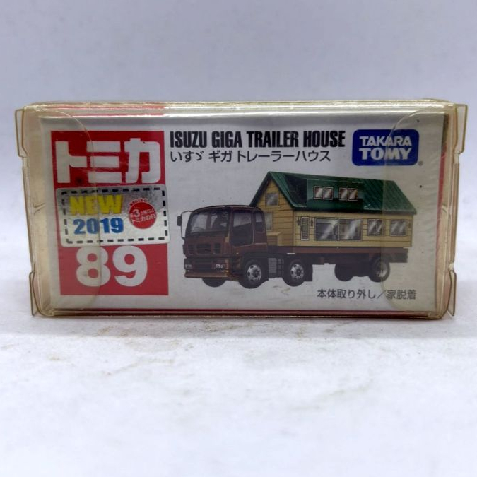 Tomica Isuzu Giga Trailer House
