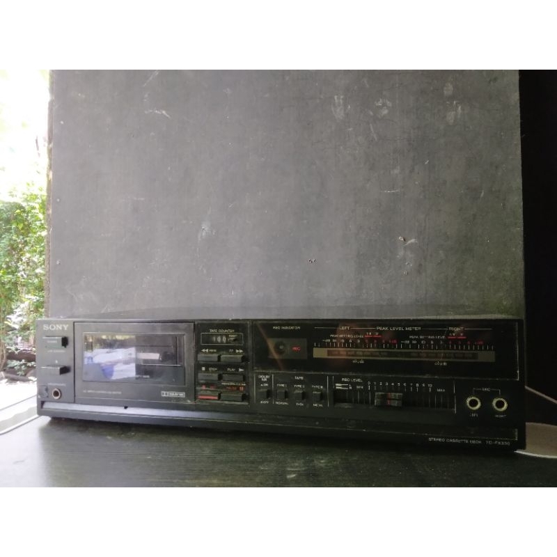 Vintage Setereo Cassete Tape Deck SONY TC-FX330 Made in Japan