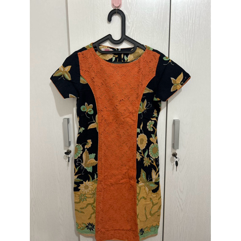 nona rara batik dress