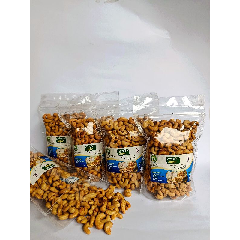 

Kacang mente 500 gr