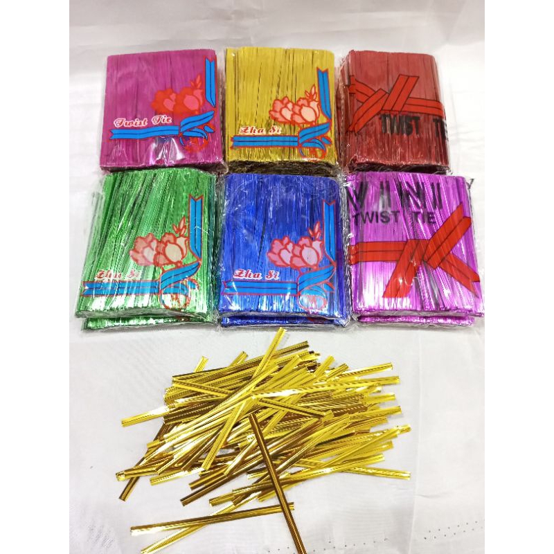 

Kawat Souvenir/Twistie 8Cm/Twist Tie Metalik/Kawat Potong/Pita Kawat Souvenir