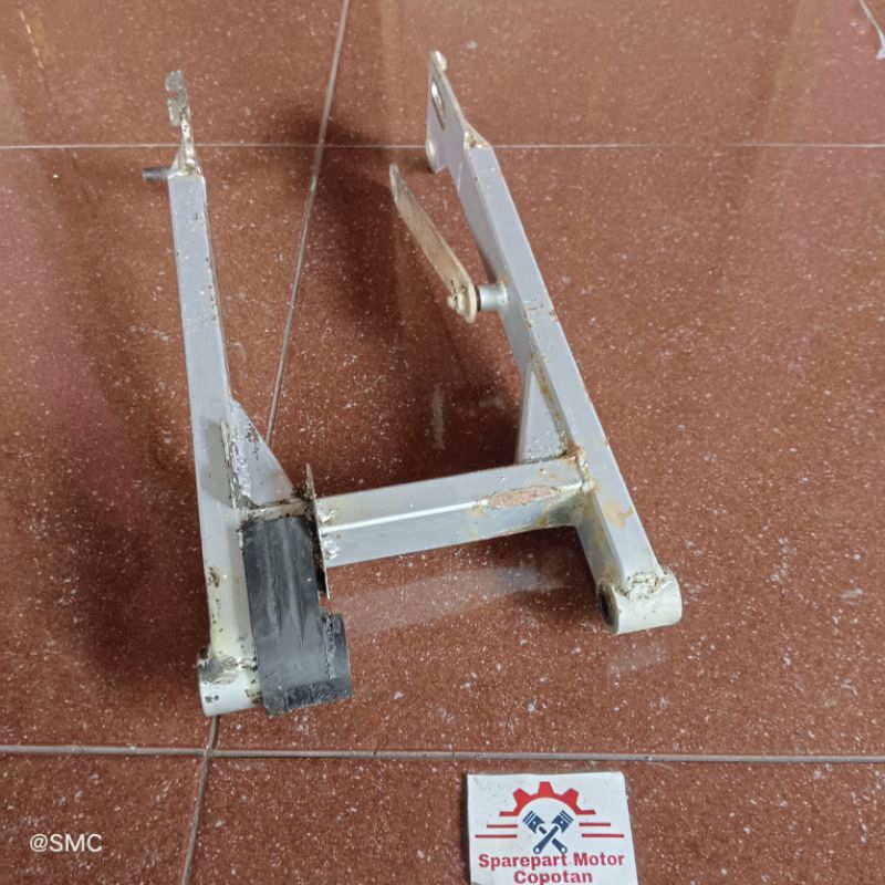 sapitan swing arm lengan ayun smash lama ori siap pakai