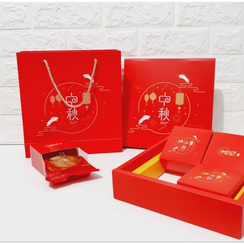 

Box Mooncake 125gr | Kotak Mooncake 100gr | Hamper Mooncake isi 4 | Dus Mooncake 125gr | Box Kue Bulan 125gr | Kotak Kue Bulan 100gr | Mooncake Box