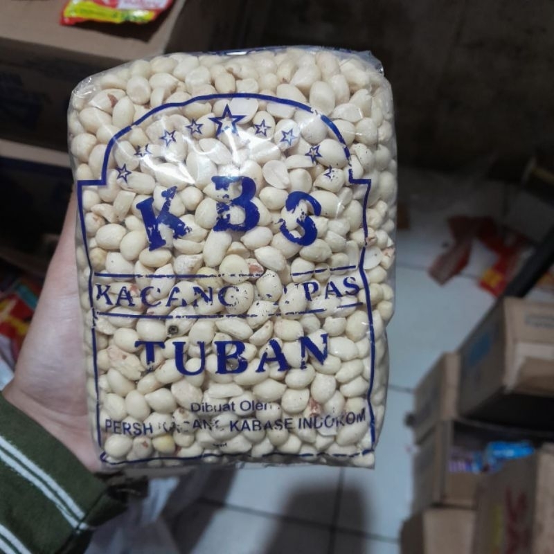 

KBS kacang kupas Tuban kemasan kecil