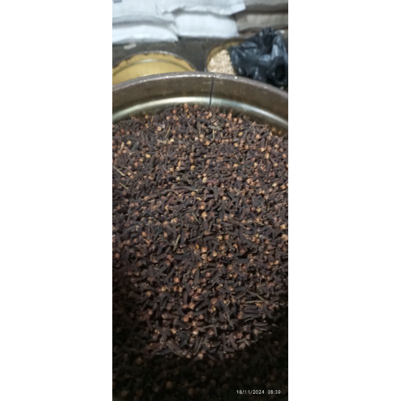 

cengkeh berkulitas 1kg