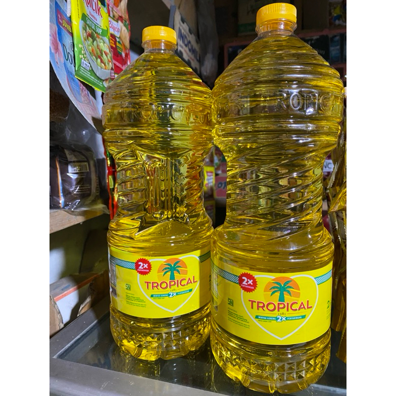 

Minyak goreng TROPICAL kemasan botol 2 liter || 1 pcs