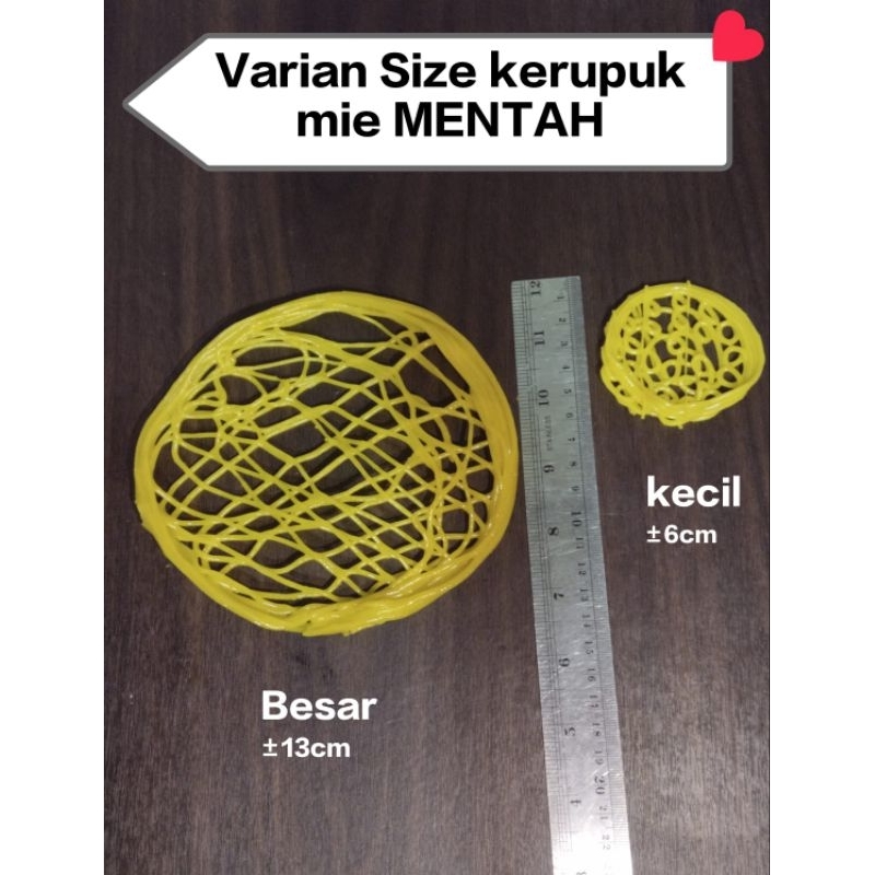 

Krupuk mie mentah 500gr kerupuk asinan krupuk kuning mentah