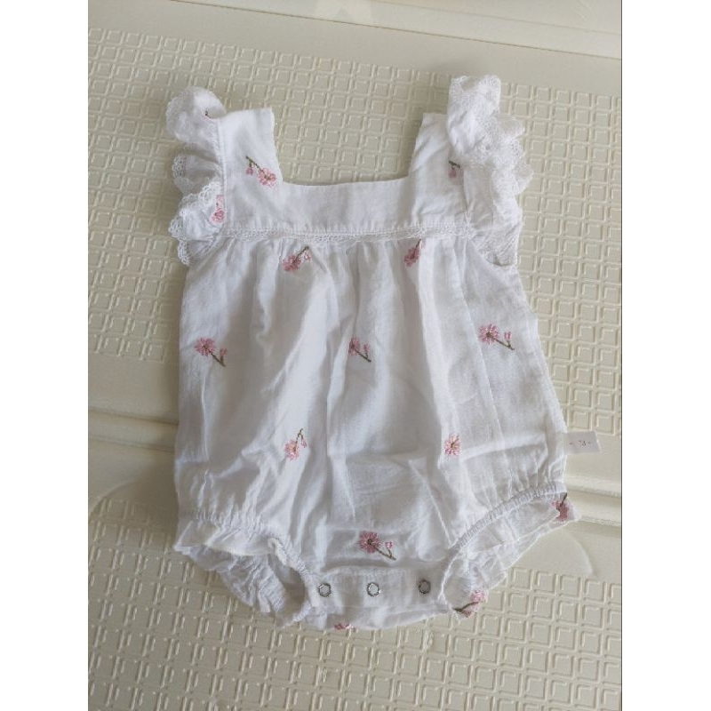 Preloved baju bayi perempuan