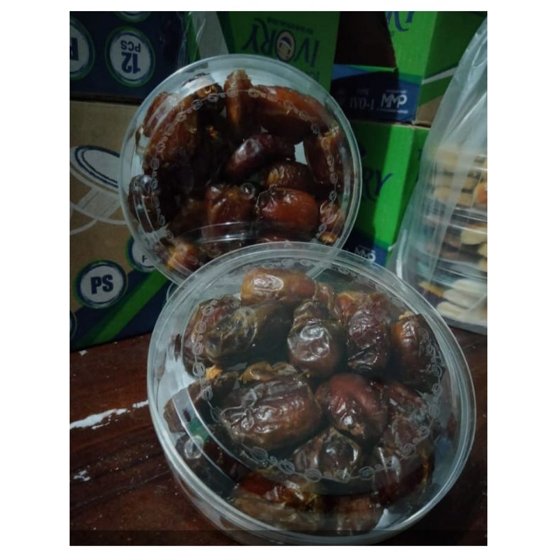 

Kurma 250 Gram Kurma Arab Kurma Lebaran