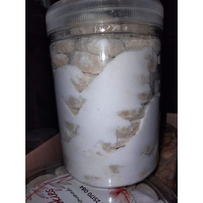 

Kue Kering Putri Salju Toples Tabung 800ml