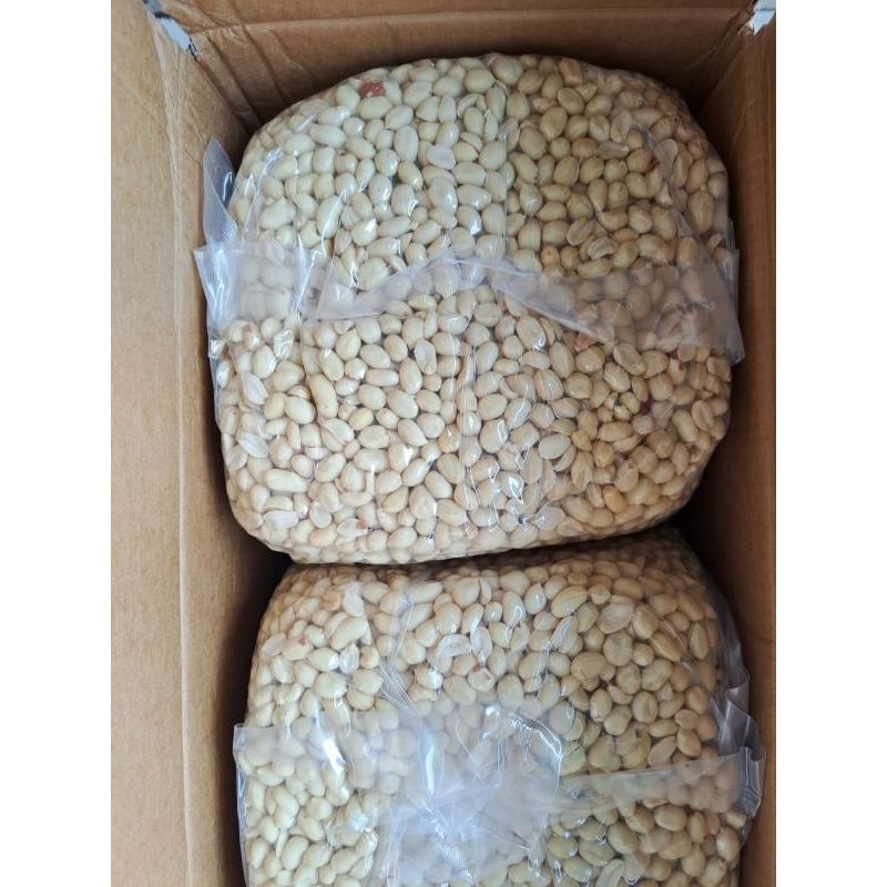 

Snack Barra (kacang kupas import premium 41/51)