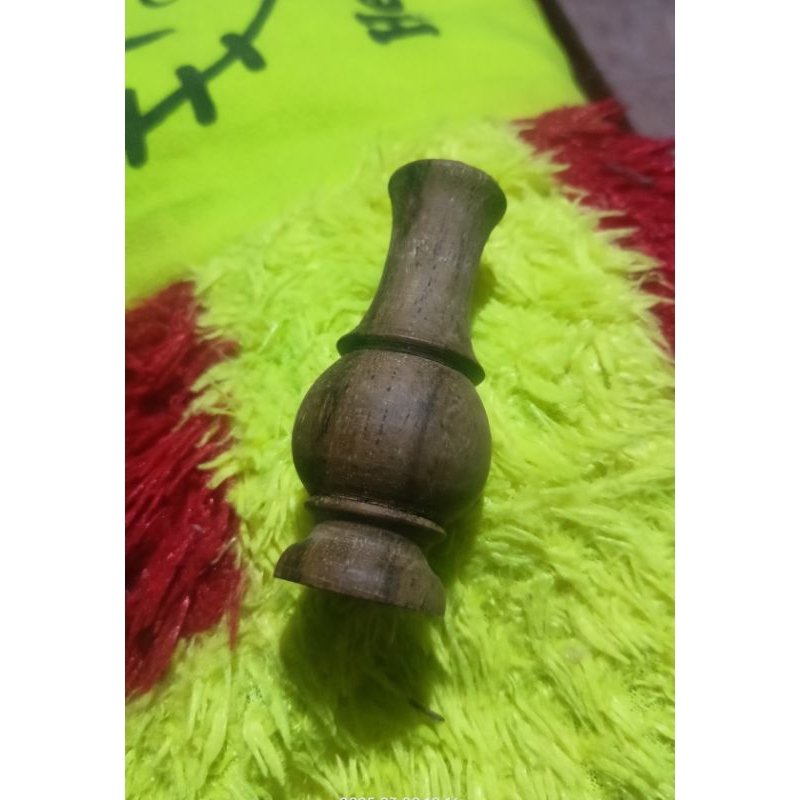 Pion sangkar kayu jati tua