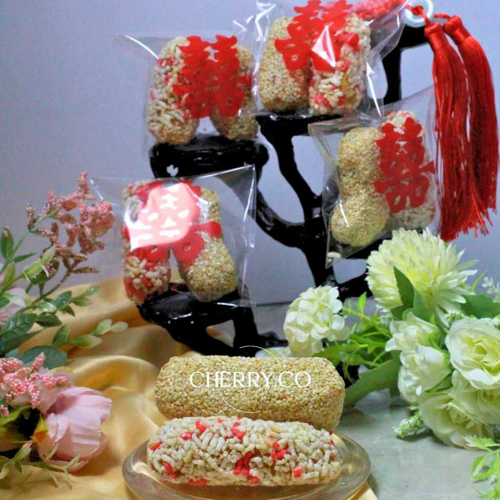 

Cherry.co || (no custom)ANEKA KUE TINGJING CHINESE SANGJIT MACO LAWA KOYA MARIE WIJEN KACANG COOKIES