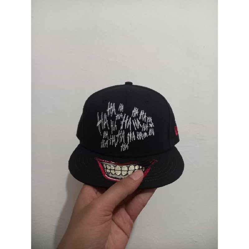Topi New Era x DC "The Joker" , size 718 VVGC