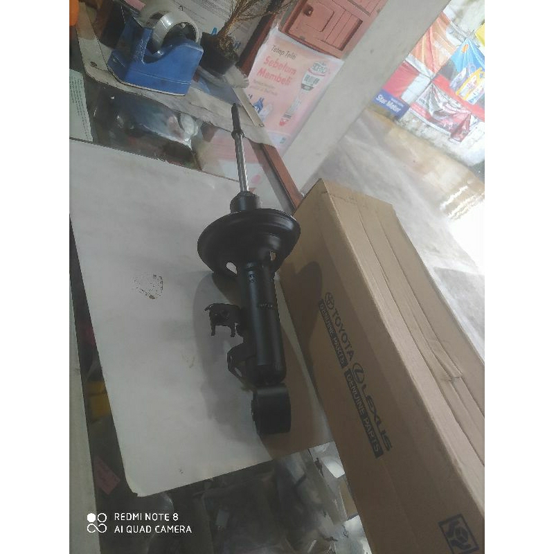 Shockbeker Sokbeker Innova Lama Generasi 1 Depan Kanan RH 48510-09Y40 Ori Toyota