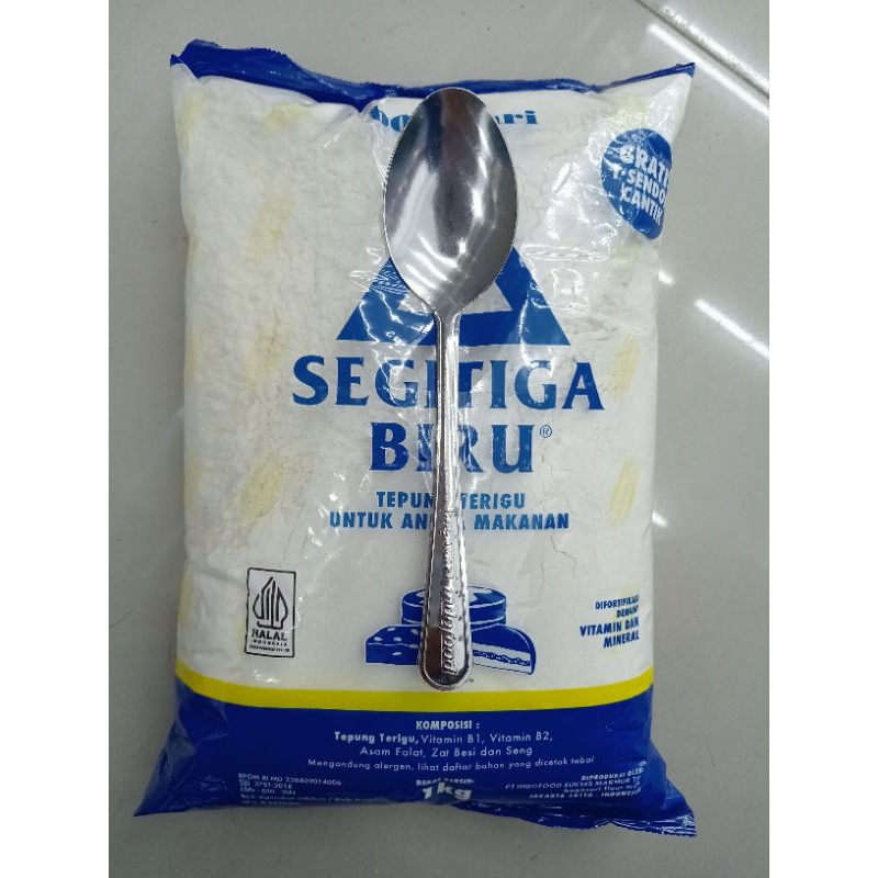 

Terigu Segitiga biru Ekonomis 1kg kemasan / terigu segitiga biru 1kg gratis 1sendok makan / tepung terigu segitiga