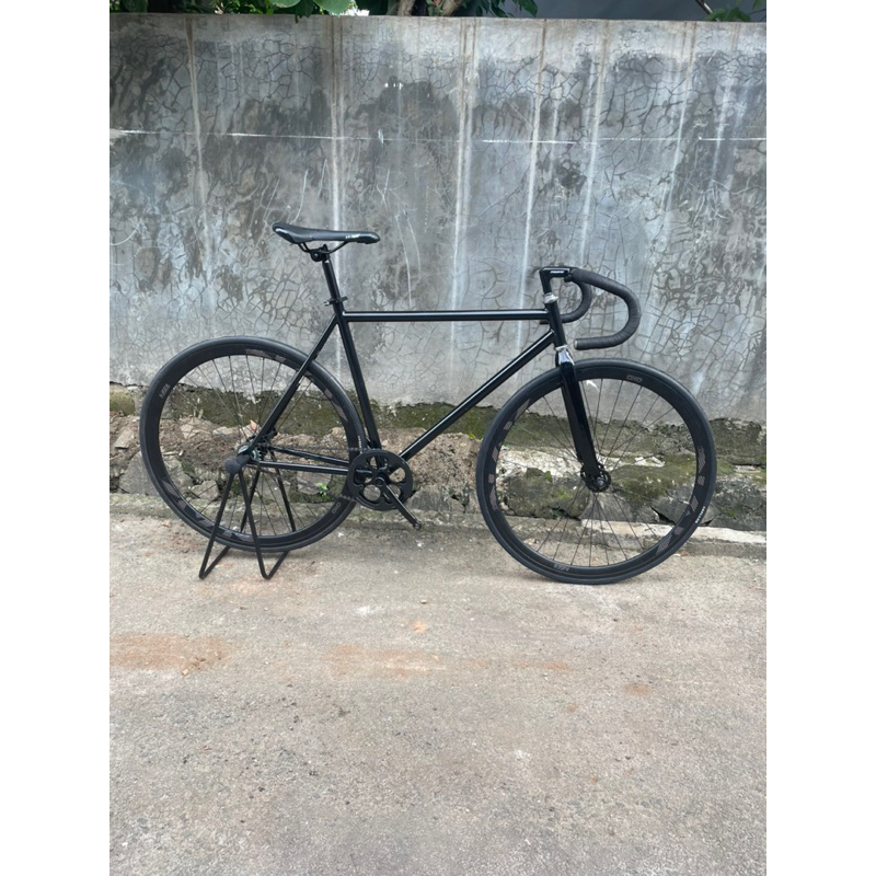 Fullbike sepeda fixie 700c size 50 doltrap / Torpedo black