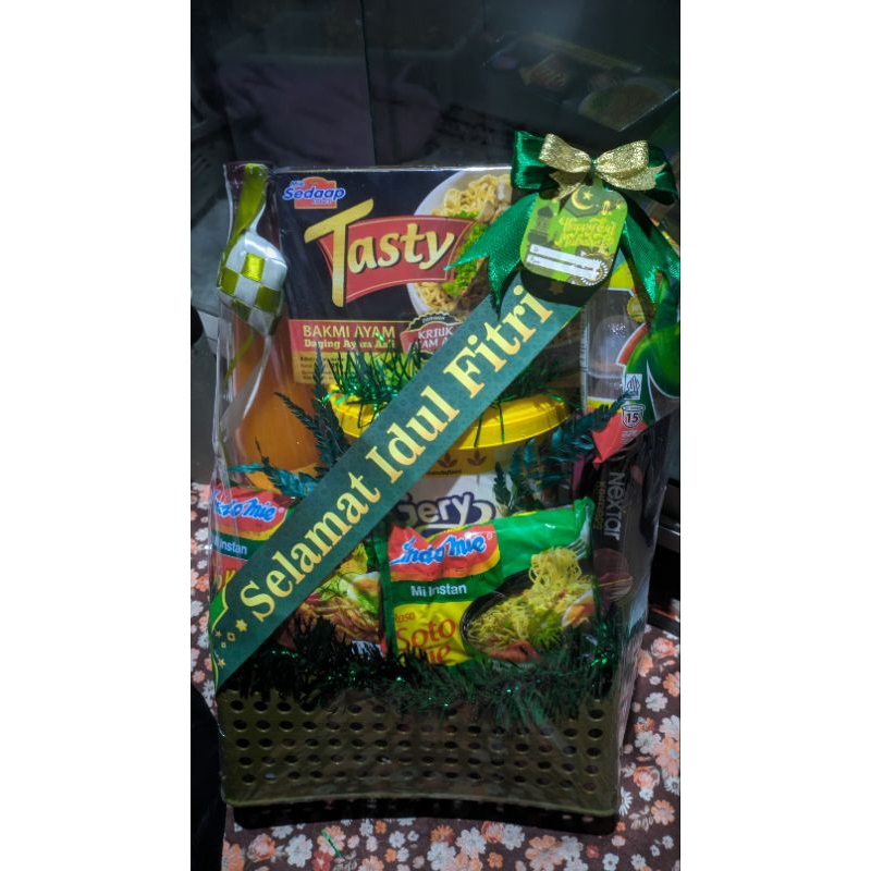 

parcel lebaran HAMPERS LEBARAN buah tangan waktu lebaran