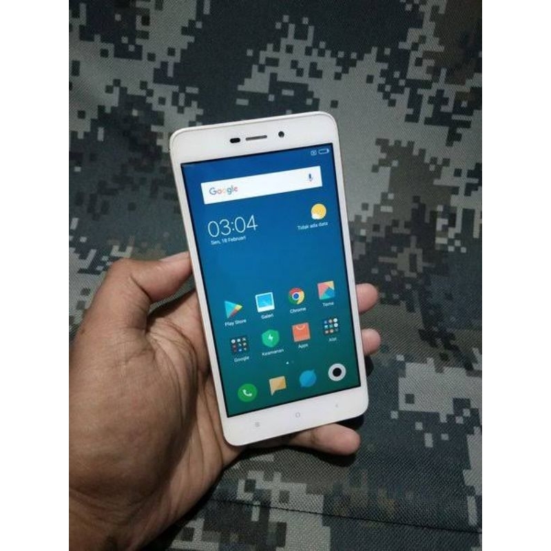 Xiaomi Redmi 5a 2/16 hp seken new segel garansi original termurah di shopee