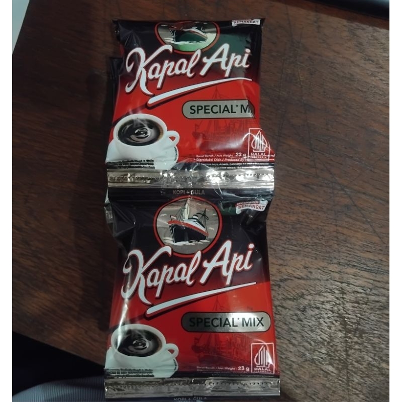 

Kopi Kapal Api special mix isi 10 Sachet