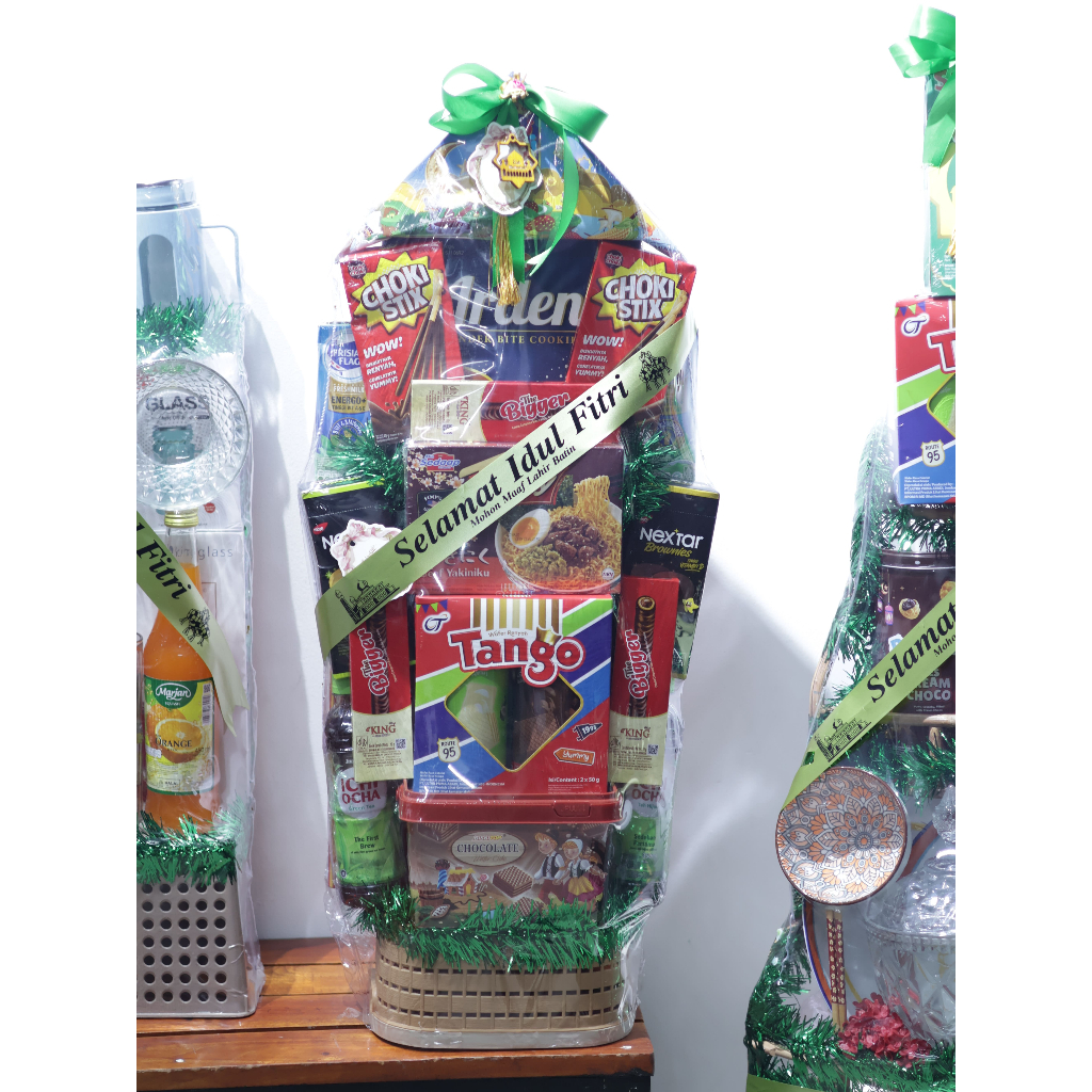

Parcel Lebaran / Bingkisan Lebaran / Hampers Lebaran / Snack Sembako Lebaran Idul Fitri Murah