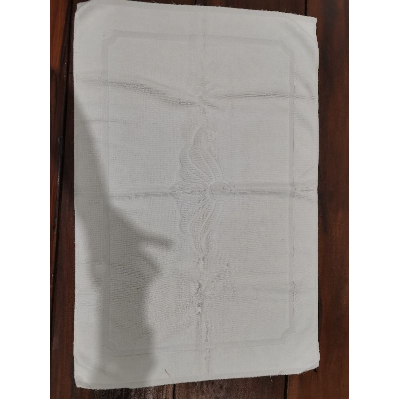 alas kaki ex hotel bintang 5