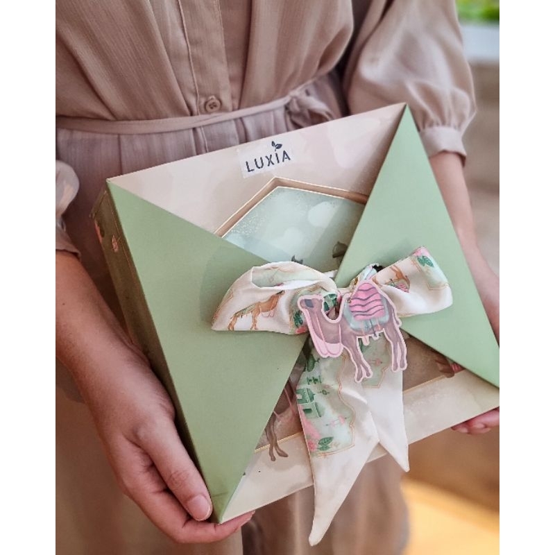 

HAMPERS LEBARAN PREMIUM / RIYAD