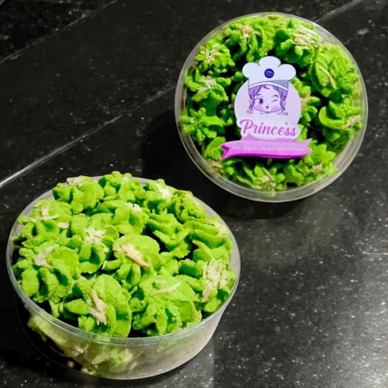 

KUE KERING SEMPRIT PANDAN HOME MADE