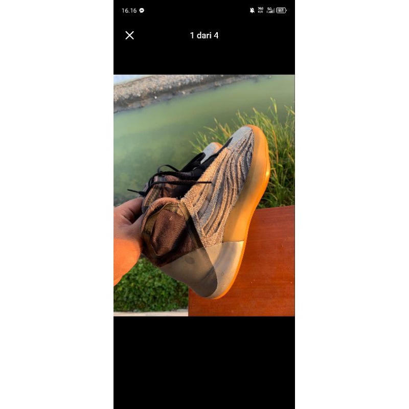 sepatu Adi Yeezy Quantum 40