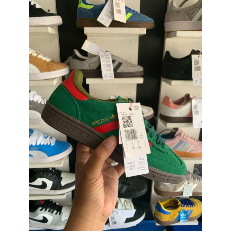 adidas spezial hijau merah
