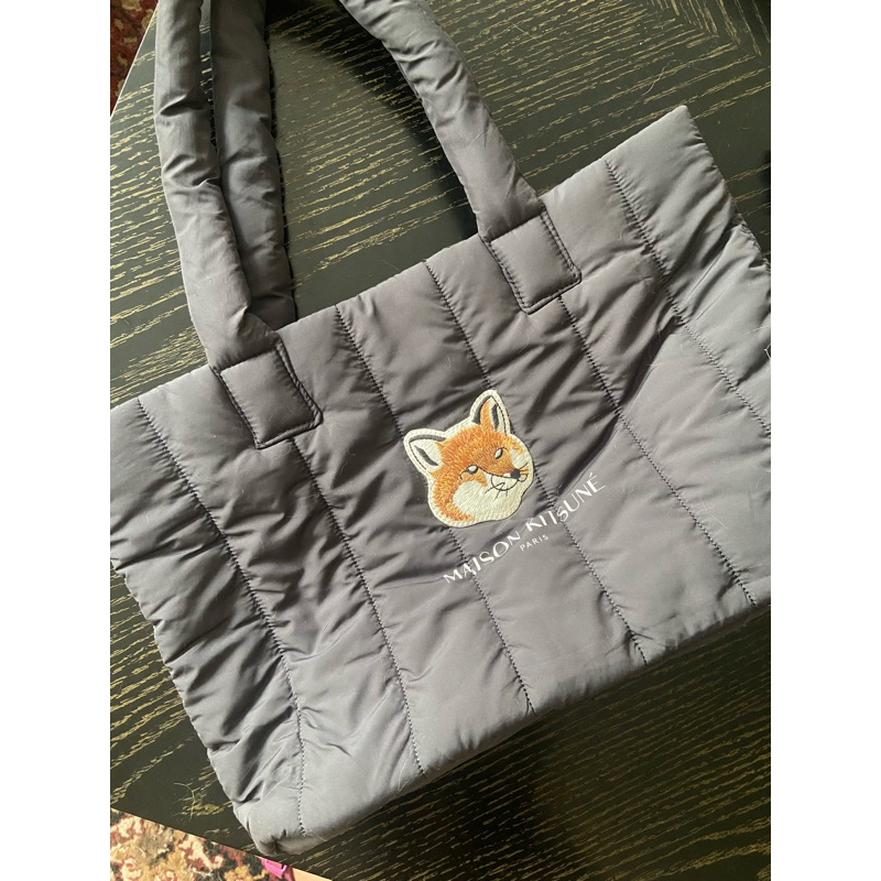 puffy totebag maison kitsune x laneige
