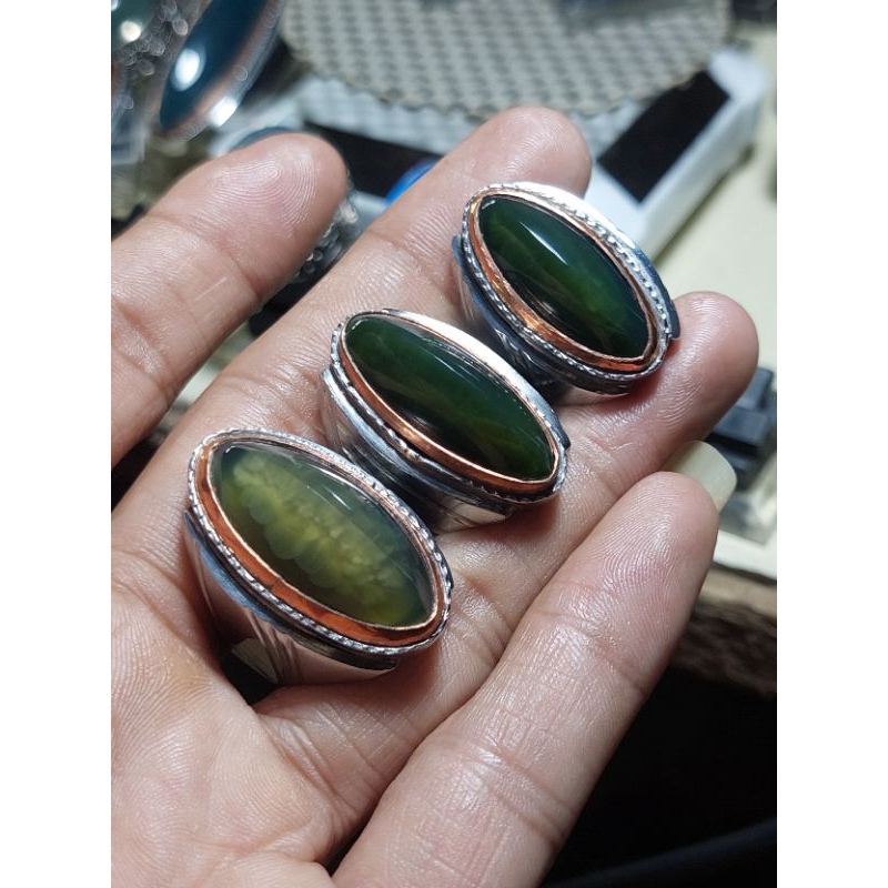 batu ijo lumut size kantoran