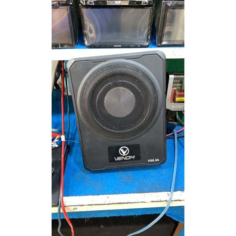 Subwoofer Kolong VENOM VX 8.2A bekas mulus