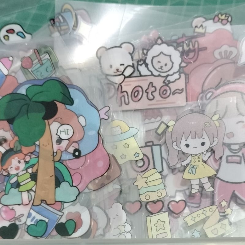 

10 lembar Sticker freebies Korea waterproof - Stiker karakter momo, nailong, sanrio, lotso tahan air