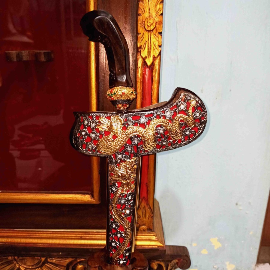 Warangka Keris Bahan Kayu Sono Keleng Gayaman Surakarta Sandangan Pusaka Keris