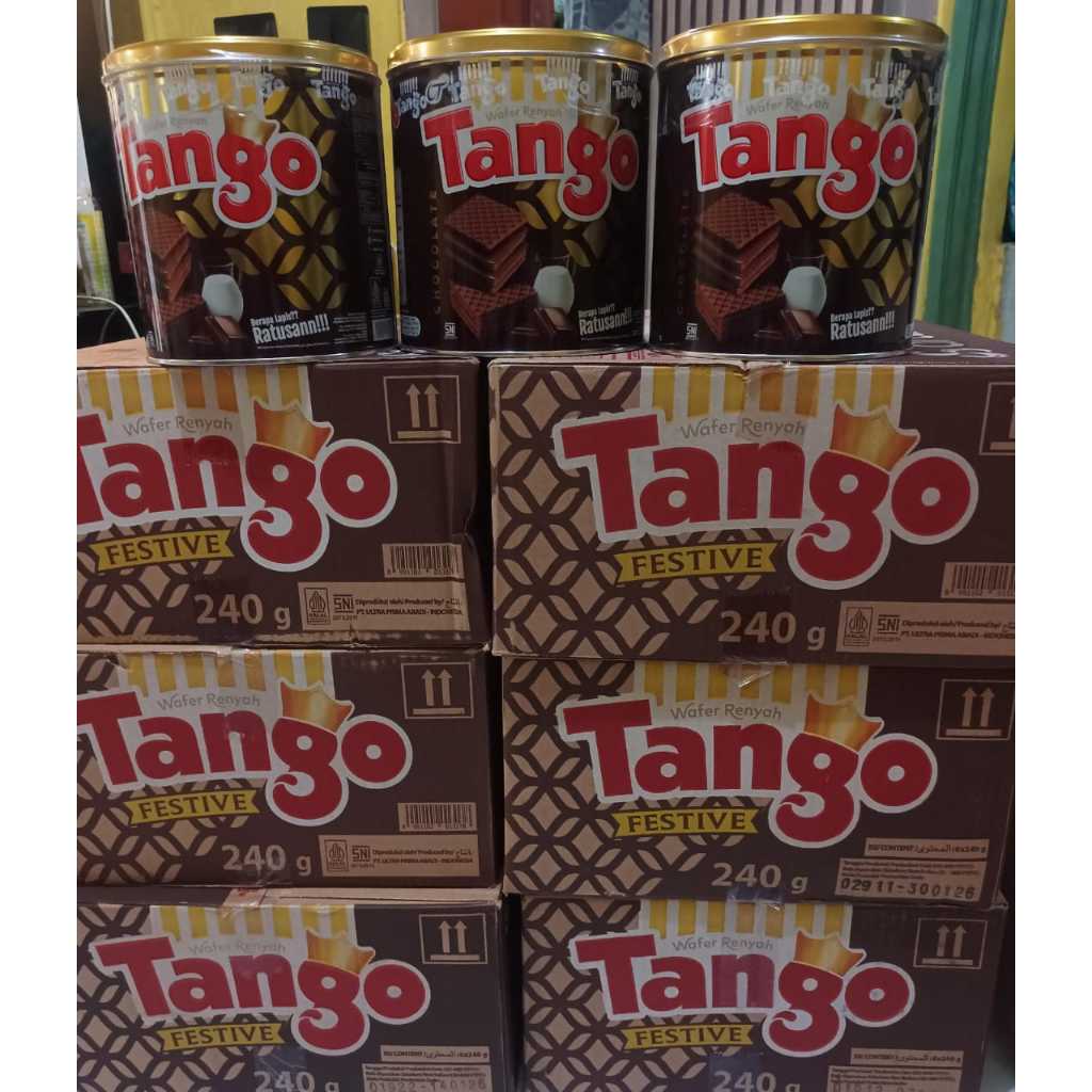 

wafer tango kaleng cokelat harga per dus isi 6pcs / tango kaleng isi 6 kaleng