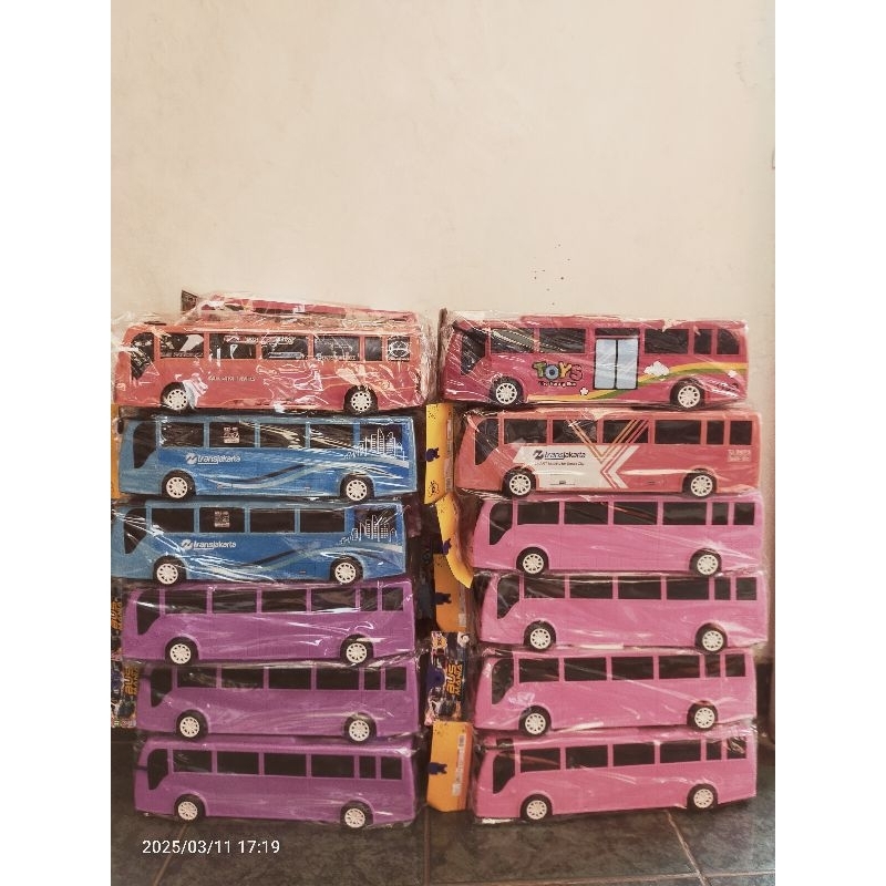 Mainan Bus Plastik RKC