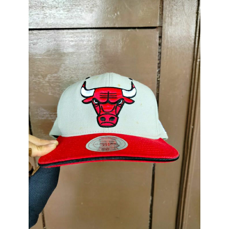 topi chicago bulls big logo vintage mitchell and ness snapback