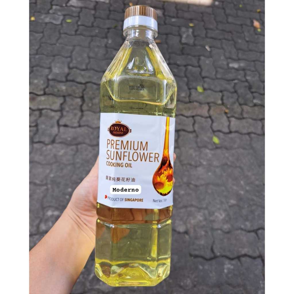 

Royal Cuisine Premium Sunfower cooking Oil 1 Liter - Minyak Sunflower 1 Liter