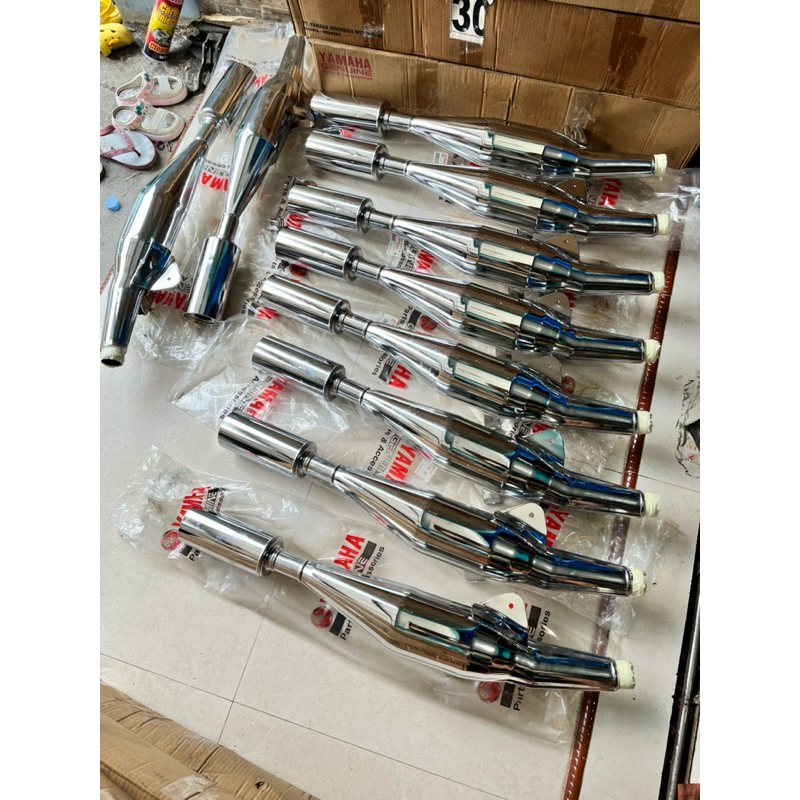 KNALPOT / KENALPOT / MUFFLER FIZR CHROME ORIGINAL YAMAHA SET LEHER