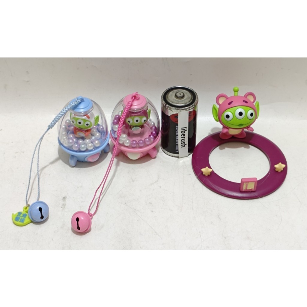 Set miniso toy story knocking toy alien lotso claw machine crane keychain gantungan kunci blind box 