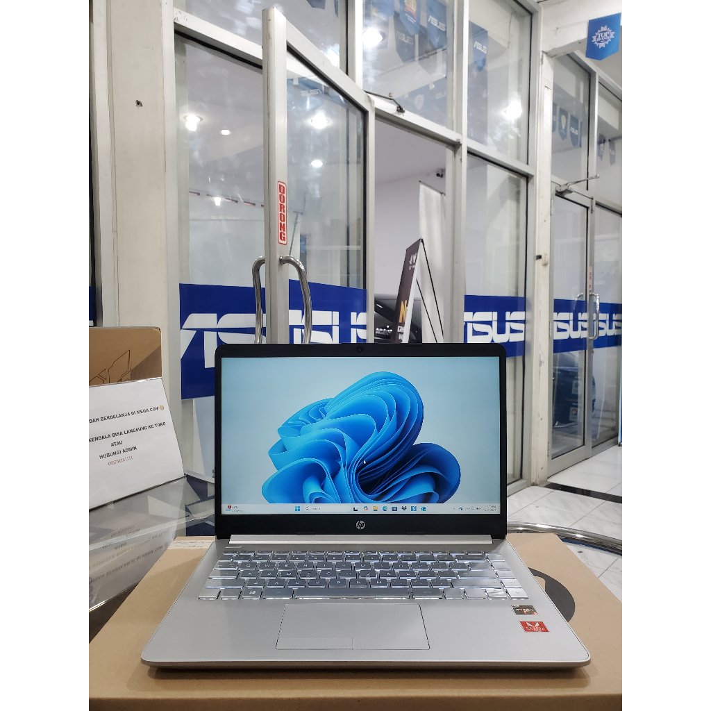 HP 14S DK0157AU- AMD Ryzen 5 3500U- Ram : 8 Gb - Ssd : 512 Gb- VGA : AMD Radeon vega 8 graphics 2 Gb