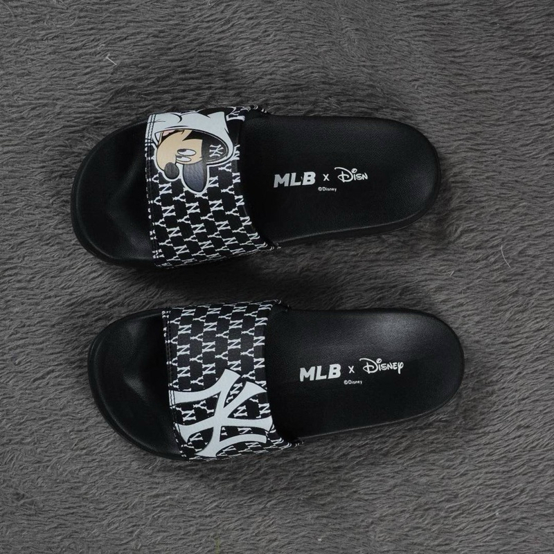 Sendal MLB Korea New York Yankees x Mickey Mouse Slide