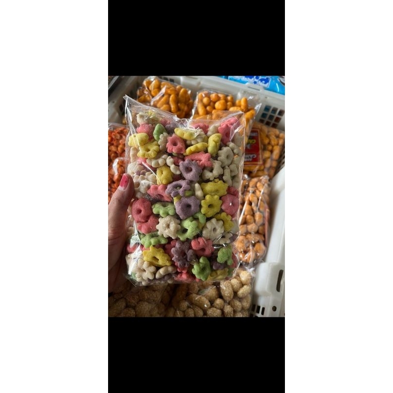 

snack bunga sakura isi 1/4