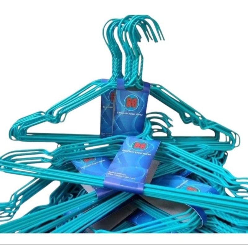 Hanger Kawat Warna Anti Karat / Hanger Baju Dewasa