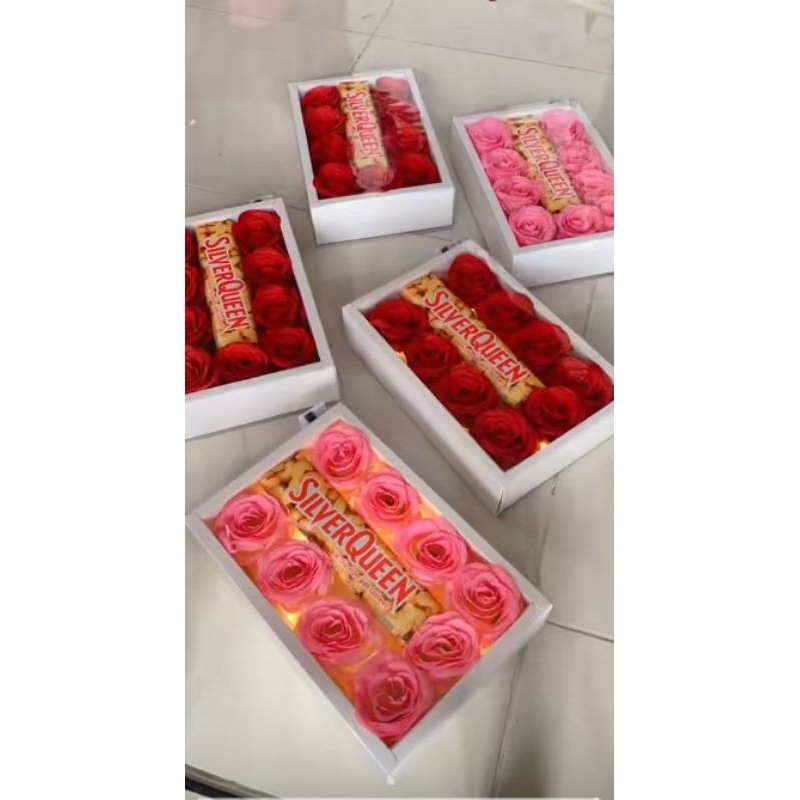 

Giftbox Silverqueen mix mawar Led 2M