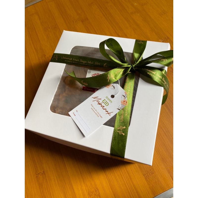 

HAMPERS DIMSUM MENTAI