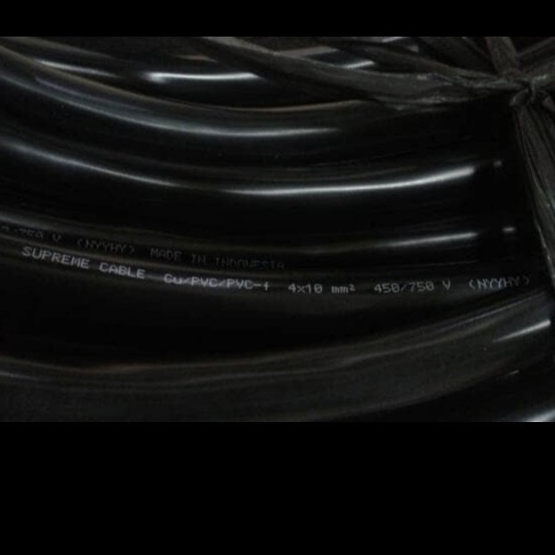 NYYHY 4X10 + NYYHY 4X4 Supreme@100 meter