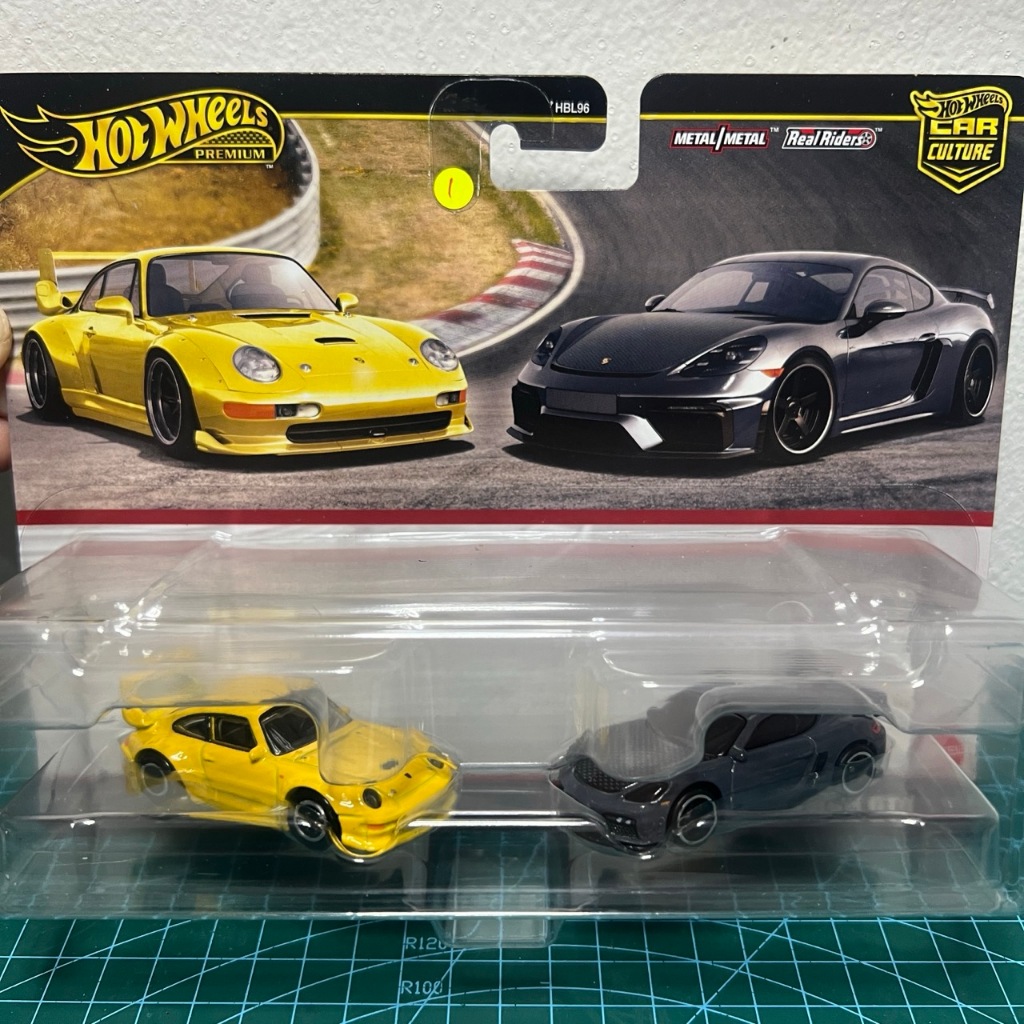 Hot Wheels Twinpack Porsche 993 Gt2 Porsche 718 Cayman GT4 Diecast Hotwheels